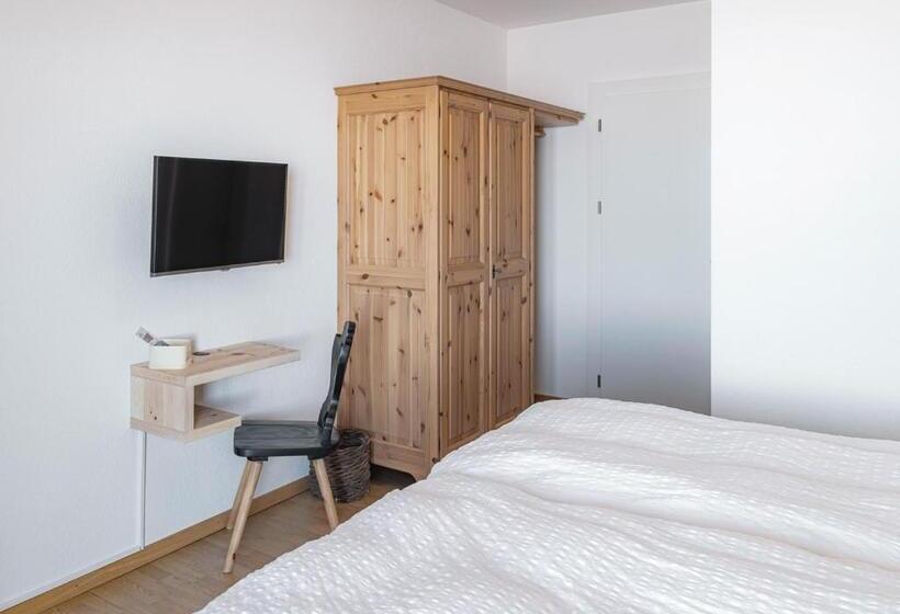 标准间带阳台, Gipfelrestaurant Fronalpstock