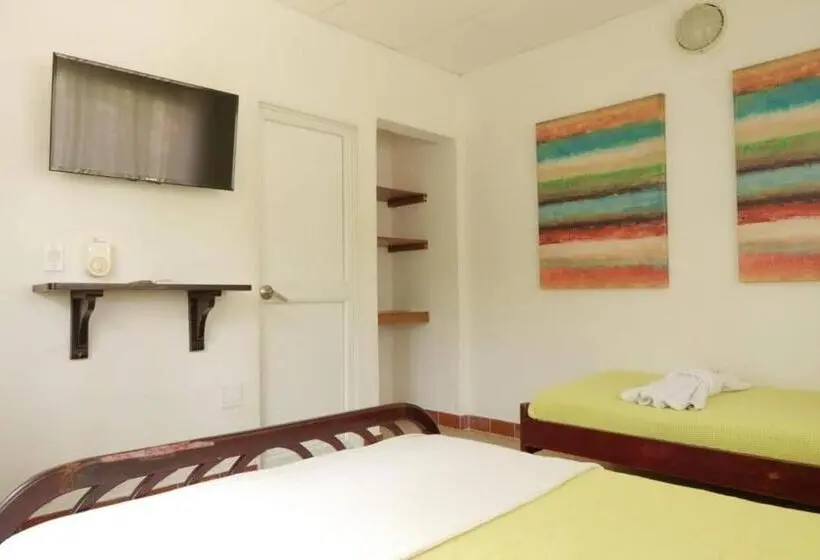 スタンダードルーム, Hostal Del Mar   Tolu