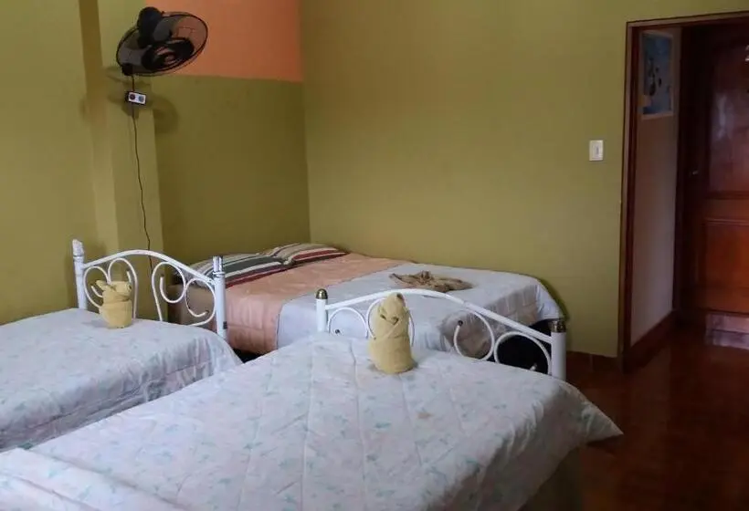 اتاق راحتی سه تخته, Hostal Dorys Mar