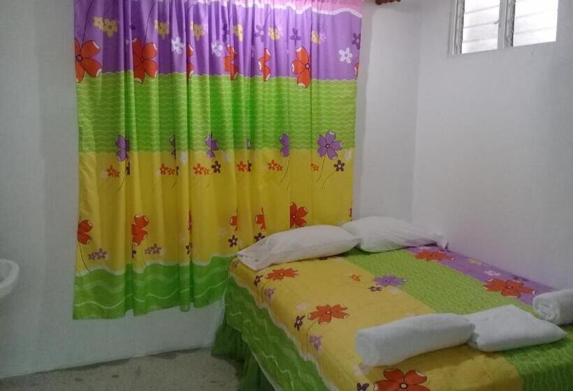 اتاق استاندارد, Hostel Quintonido