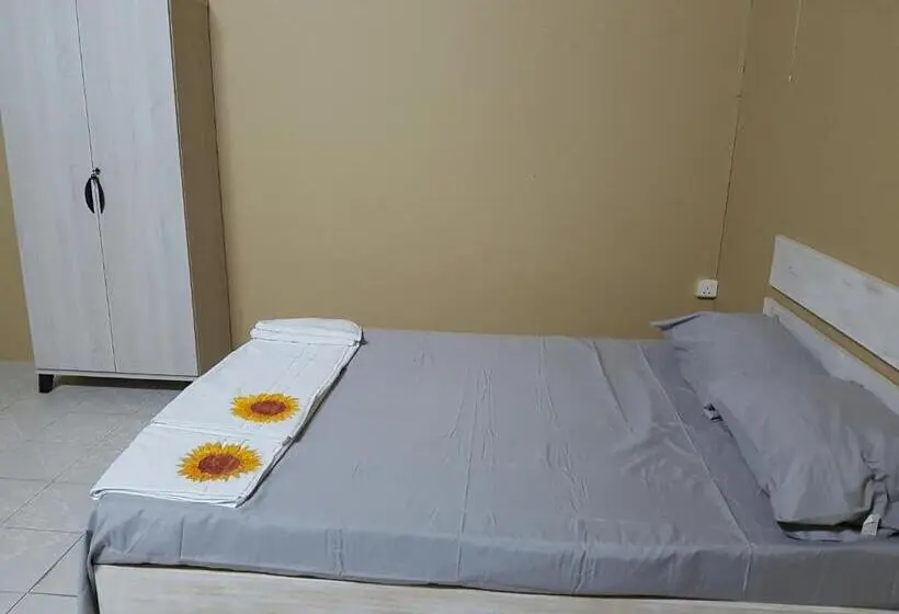 اتاق لوکس با بالکن و چشم‌انداز دریا, Jn Sunflower Residence