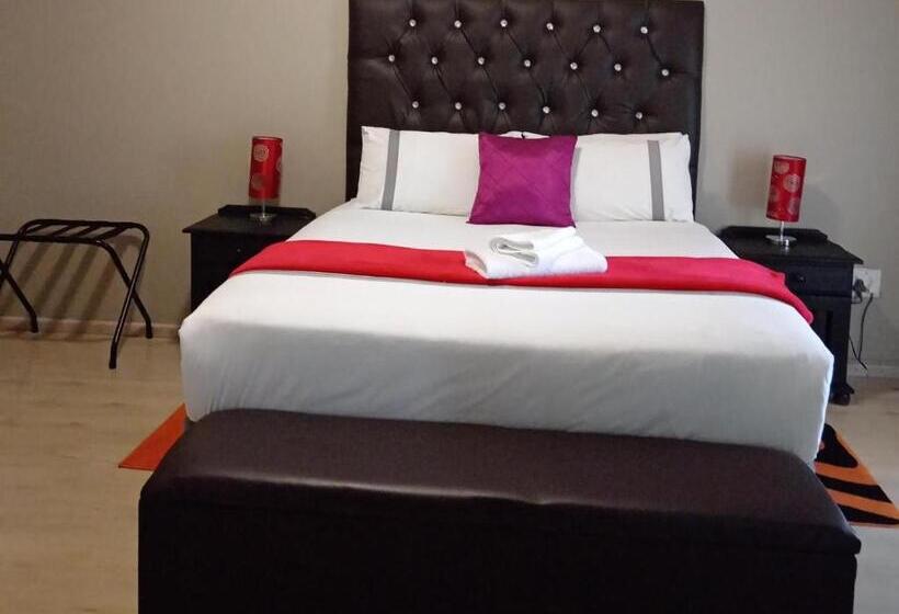 标准间, Khutso Boutique