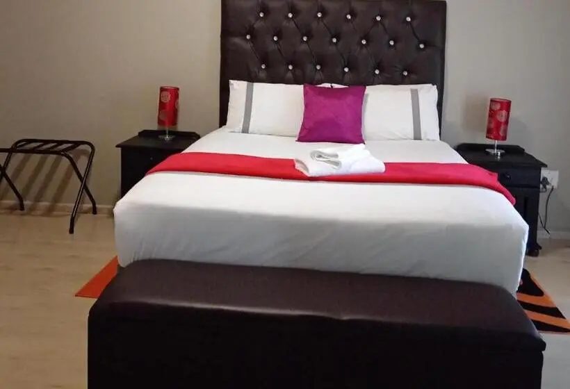 اتاق استاندارد, Khutso Boutique