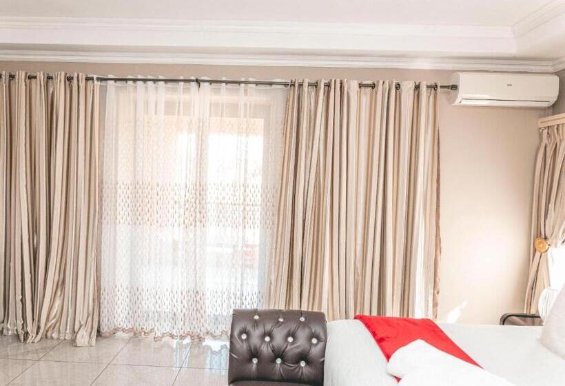 总统套房, Khutso Boutique