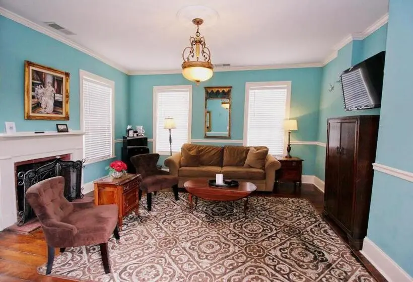 スイート, The Dahlonega Square Hotel & Villas