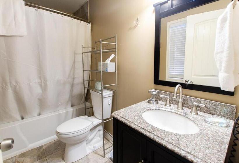 فيلا ديلوكس غرفة نوم, The Dahlonega Square Hotel & Villas