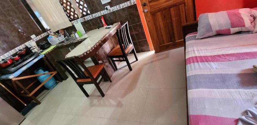 패밀리 룸, Apartahotel & Gym Rondon