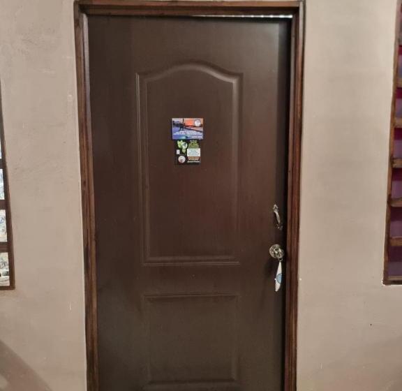 스탠다드 트리플 룸, Apartahotel & Gym Rondon