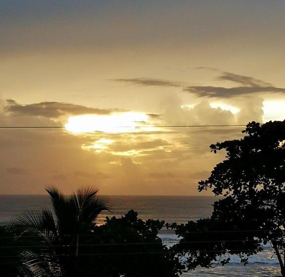 패밀리 룸, Apartahotel & Gym Rondon