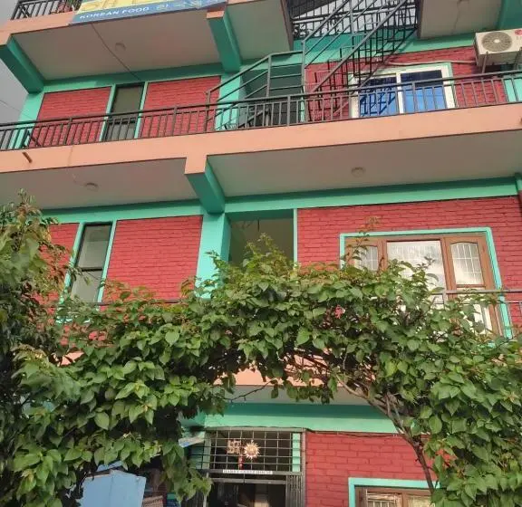 Economy Triple Room, Harry Guest House & Restaurant