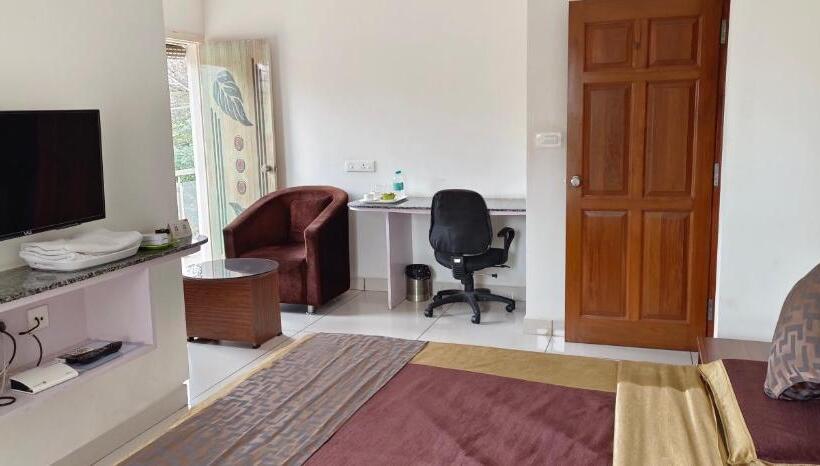 اتاق سوپریور با تخت بزرگ, Sugamya Corner Guesthouse