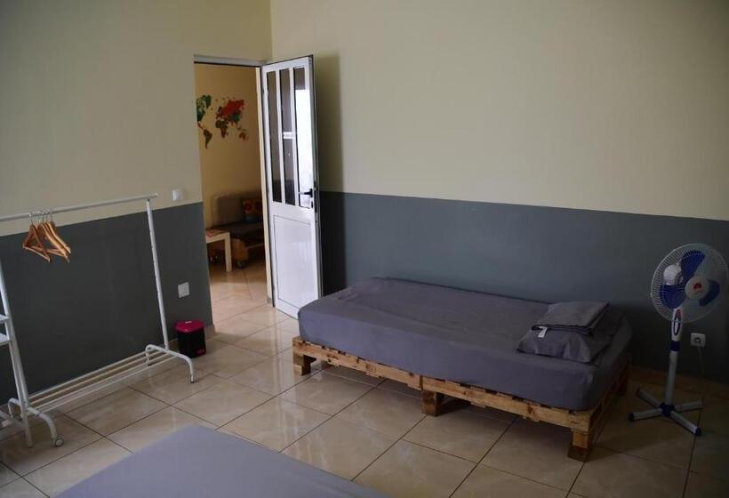 Economy Triple Room, Meeting Point Tarrafal