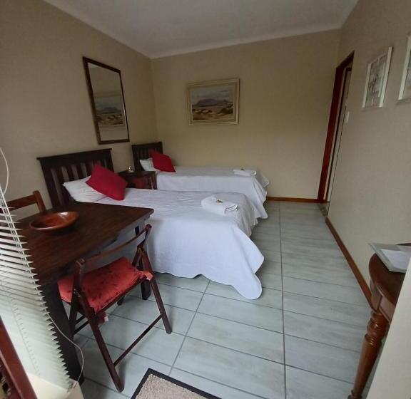 خانه 1 خوابه, Willow Cottage George