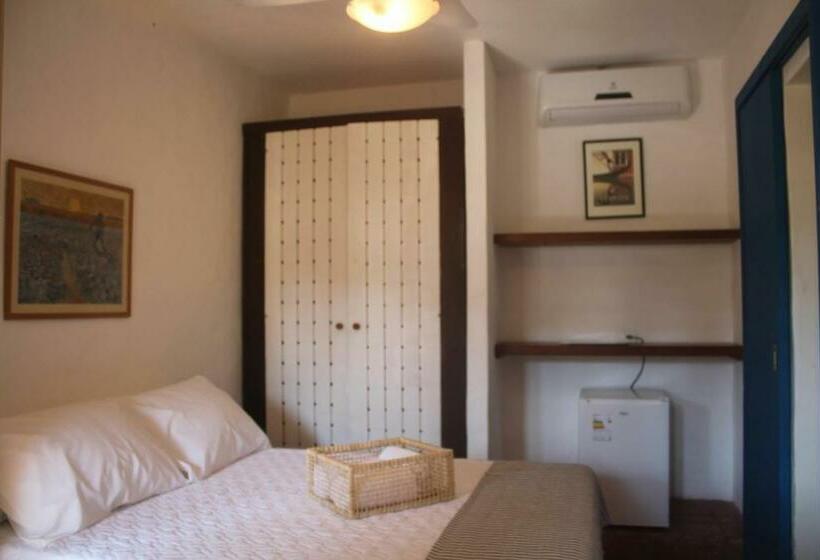 اتاق لوکس, Aquarius Osteria