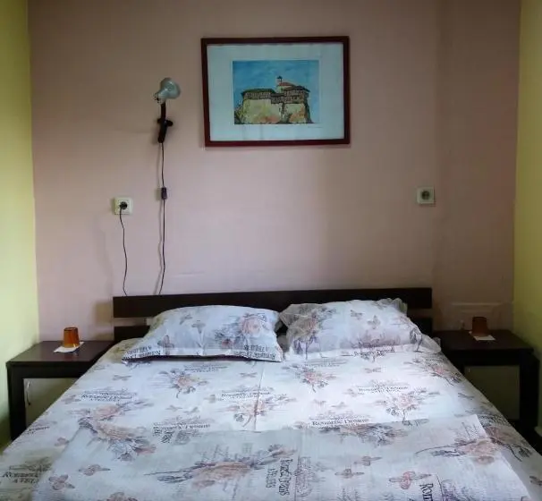 ファミリールーム, стаи за гости ореха троян Private Rooms Oreha