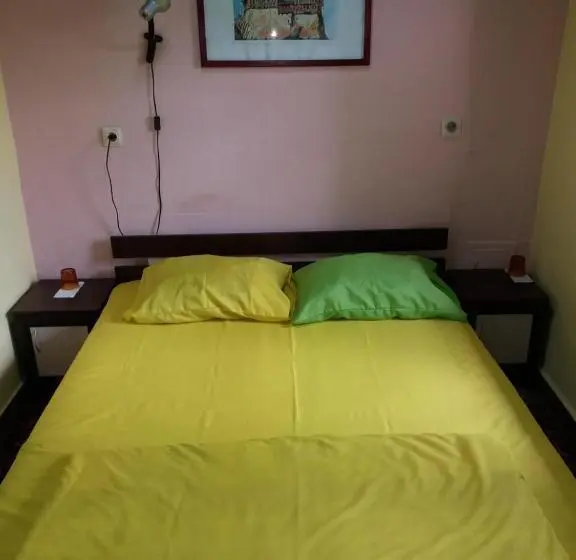 ファミリールーム, стаи за гости ореха троян Private Rooms Oreha