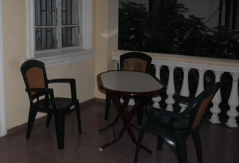Triple Room Sea View, Festina Lente