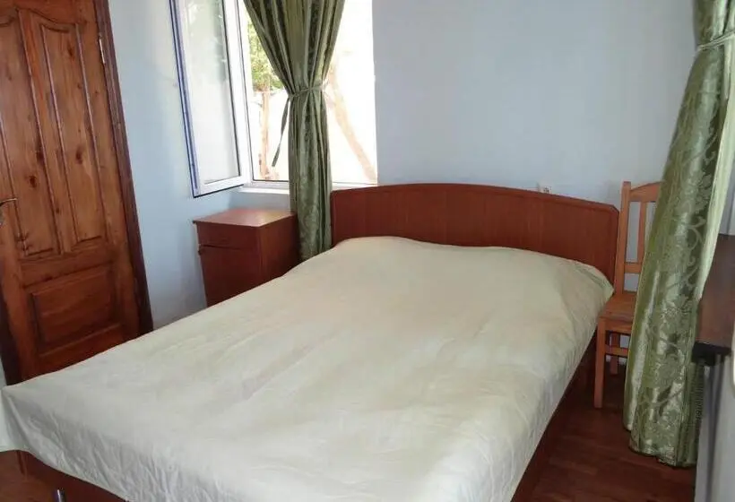 Triple Room Sea View, Festina Lente