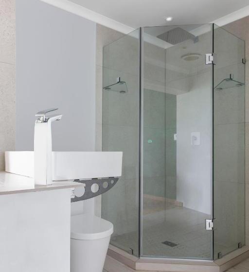 豪华房间, Pablo House