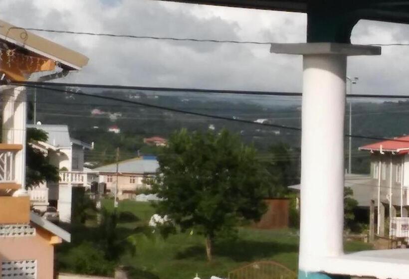 Апартаменты 1 Спальня с Балконом, Sleep Inn