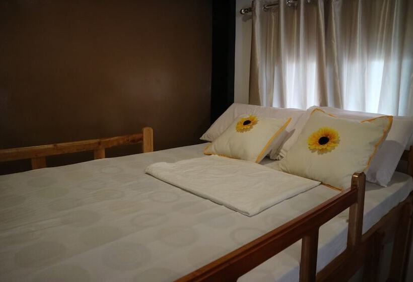 اتاق اکونومی, Baler Fiore Del Mare