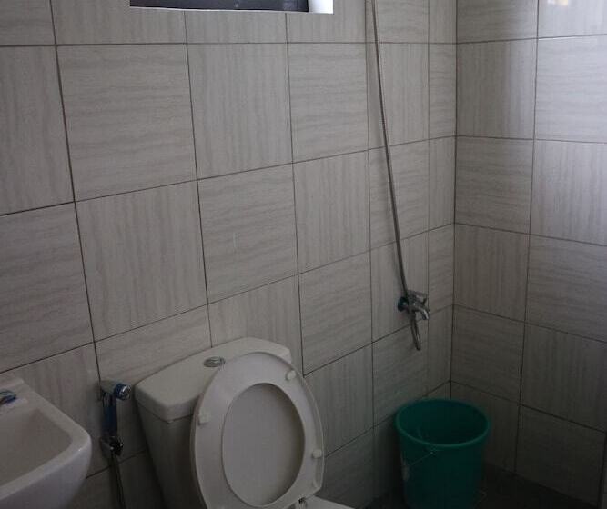 اتاق لوکس خانوادگی, Baler Fiore Del Mare