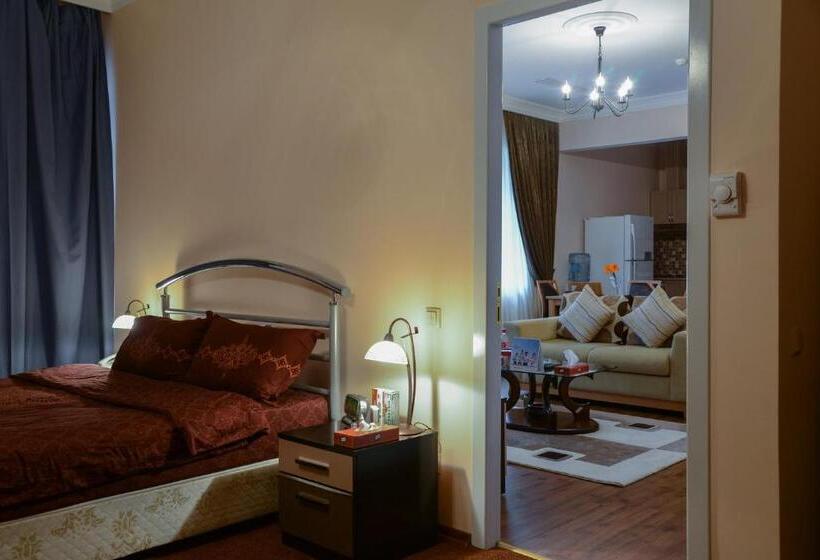 سوییت, City Mansion Apart