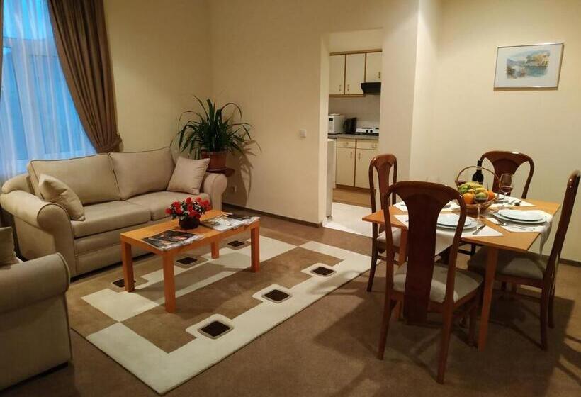 آپارتمان 2 خوابه, City Mansion Apart