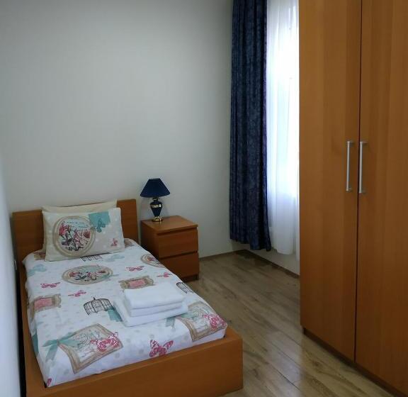 آپارتمان لوکس 1 خوابه, City Mansion Apart