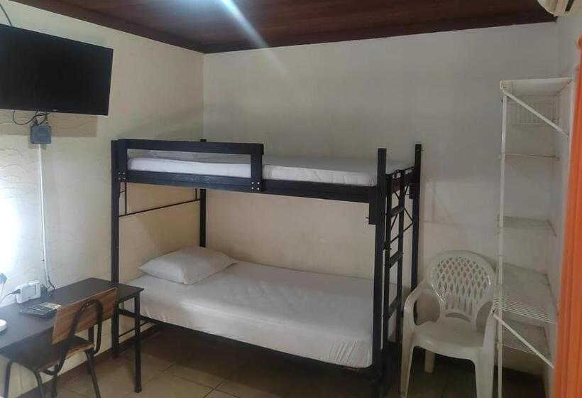 Семейный Номер, Hostel Pura Vida En Liberia