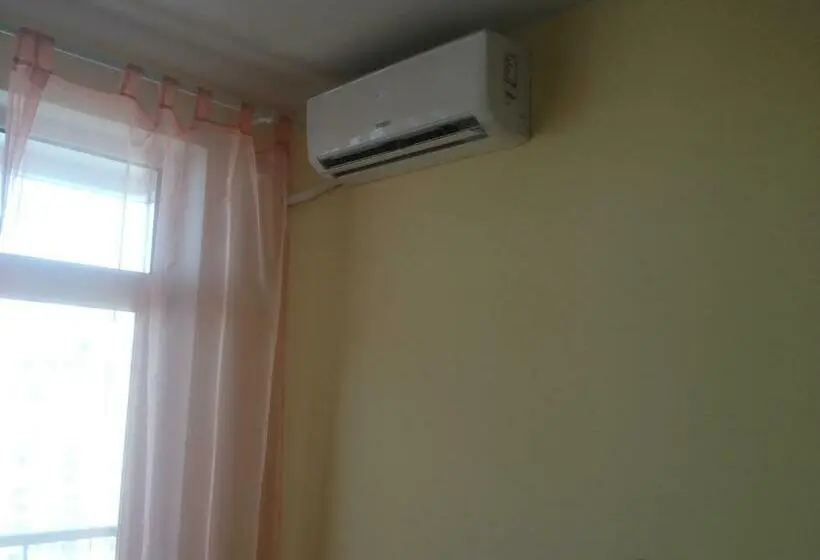 اتاق خانوادگی با چشمانداز جانبی دریا, Orange Guest Rooms