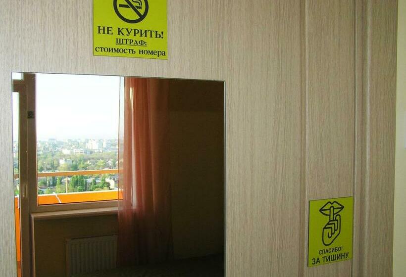 اتاق خانوادگی با چشمانداز جانبی دریا, Orange Guest Rooms