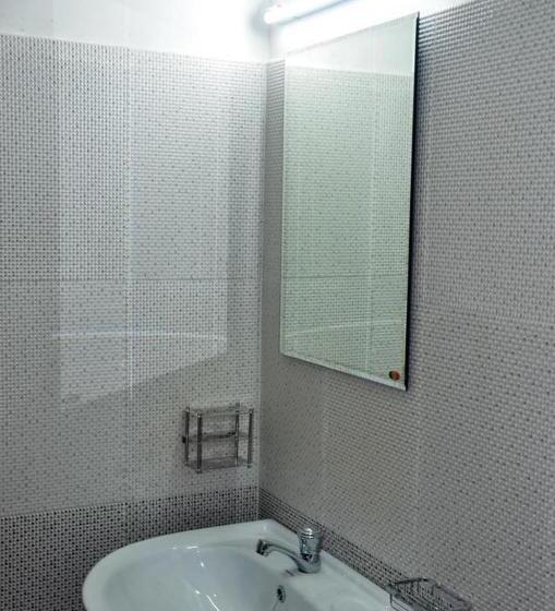 Habitació Familiar Deluxe, Sarala Residence