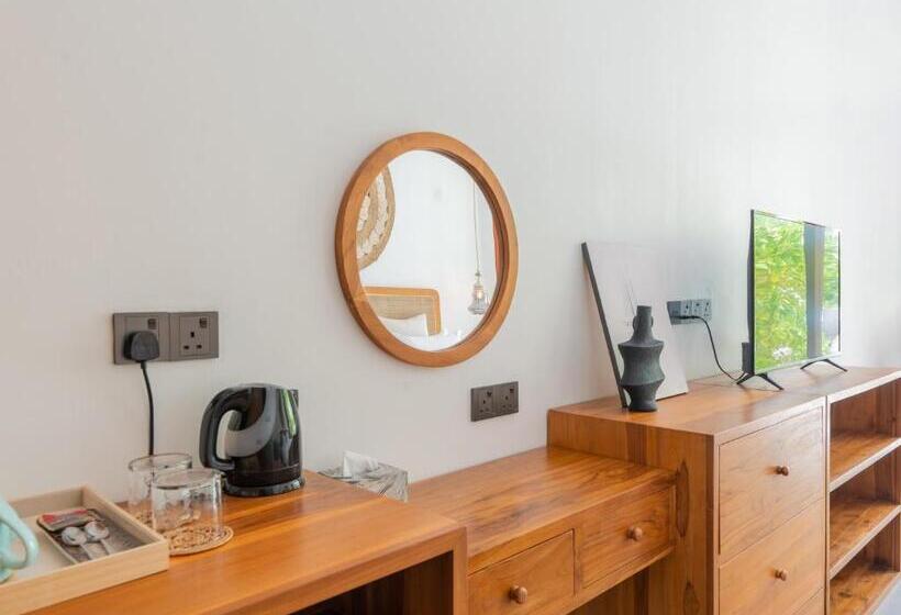 اتاق لوکس با چشم‌انداز دریا, Veli Vilaa