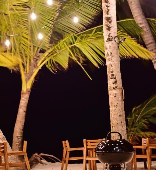 اتاق لوکس با چشم‌انداز دریا, Veli Vilaa