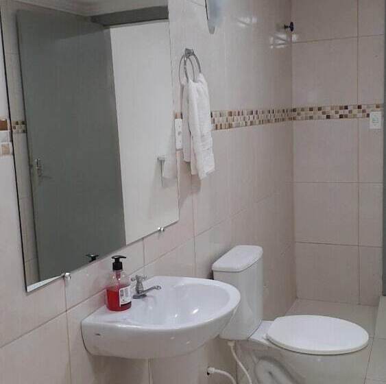 اتاق سوپریور چهار تخته, Traveling