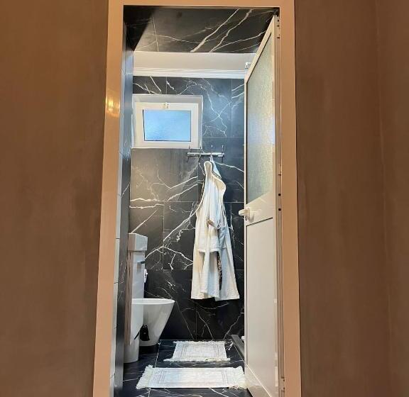 스탠다드 발코니 룸, Guesthouse Gjin Thana