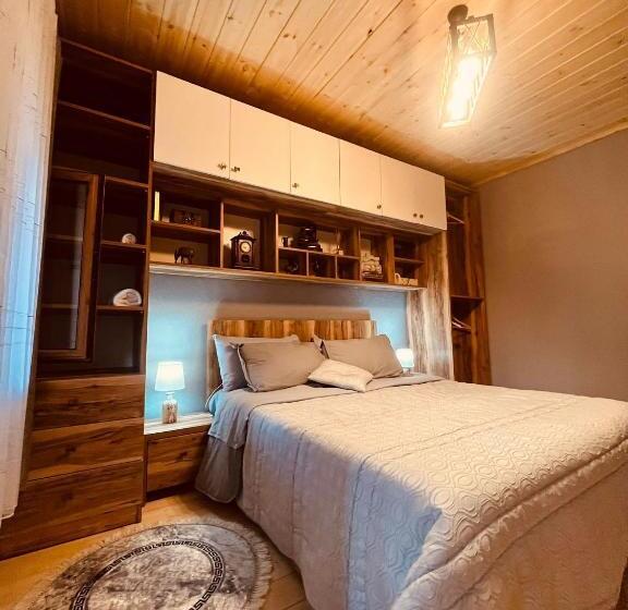 스탠다드 발코니 룸, Guesthouse Gjin Thana