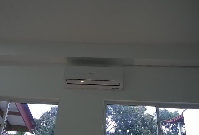 Номер Deluxe, Kandy Citylights Residence