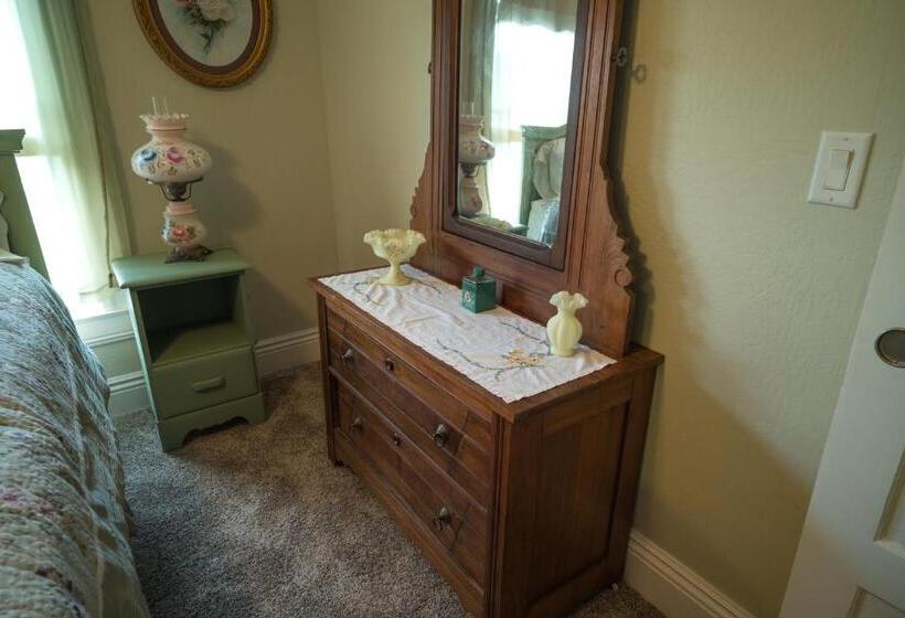 Номер Deluxe, Poppy Sister Inn