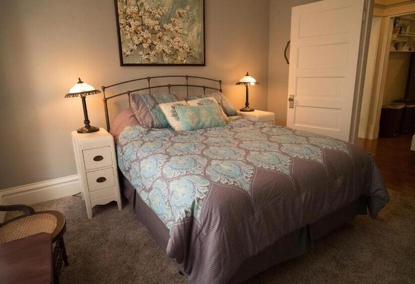 Номер Deluxe, Poppy Sister Inn