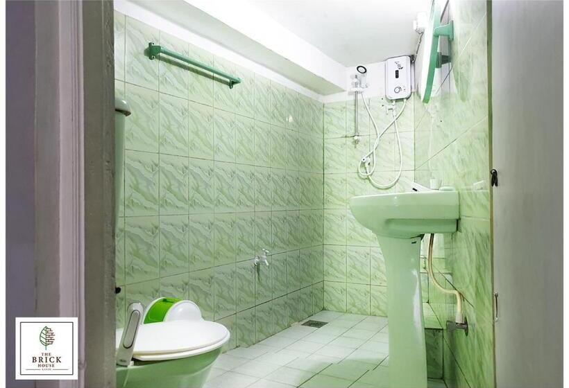 Номер Стандарт, No17 Residence