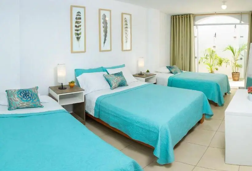 اتاق استاندارد سه نفره, El Huerto Hostel