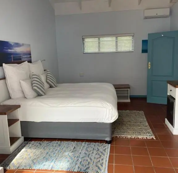 障害者適応デラックスルーム, Bluesky Arniston Guest House