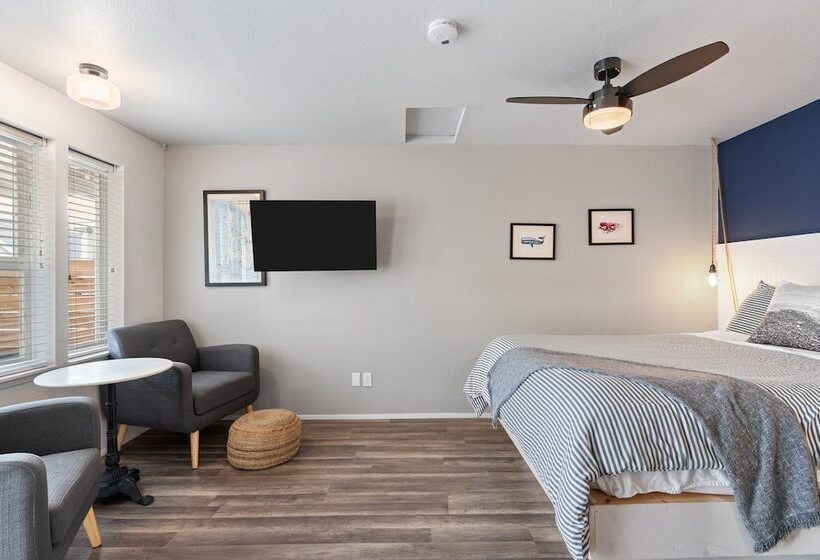 标准工作室, Boardwalk Cottages