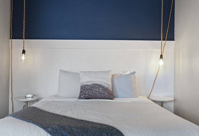 标准工作室, Boardwalk Cottages