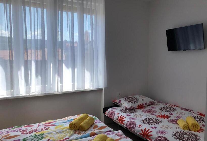اتاق استاندارد, Apartments & Rooms Nardin