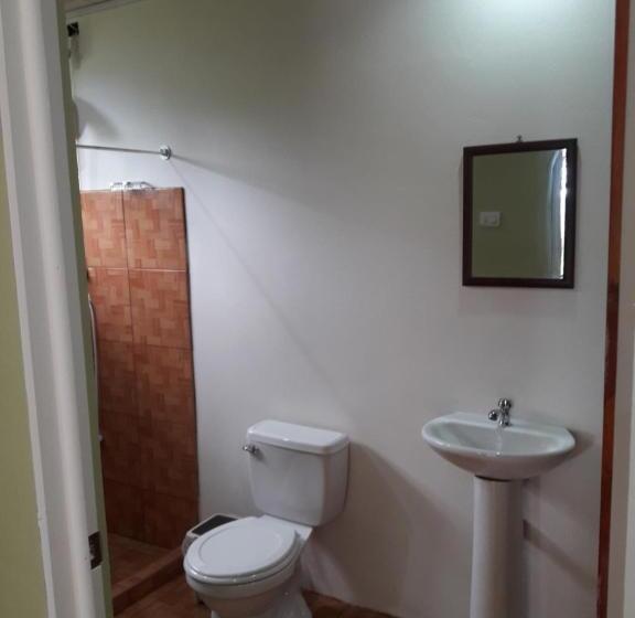 ファミリールーム, Hostal Y Cabinas Anita And Rafting Tour!