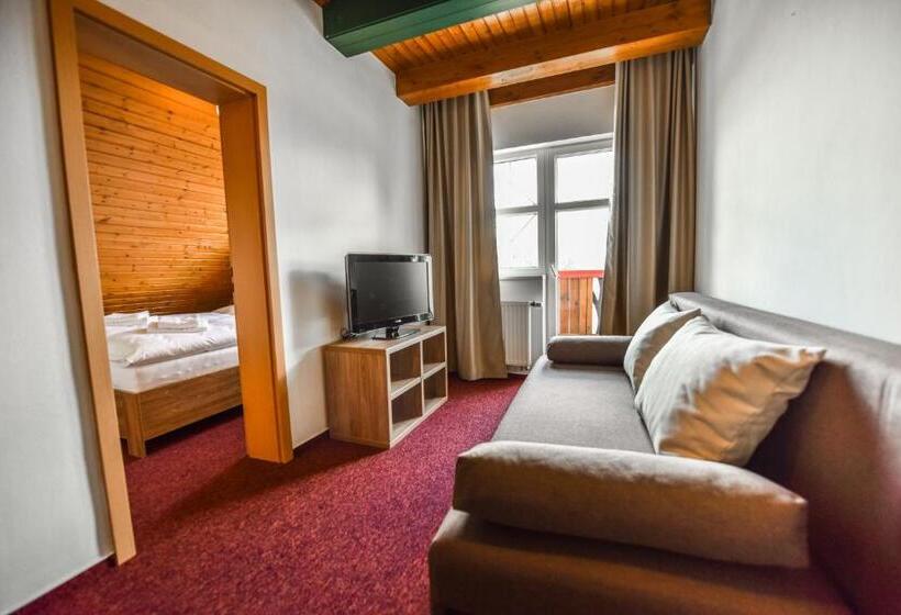 غرفة سوبيريور رباعية, Penzión Lomnicky