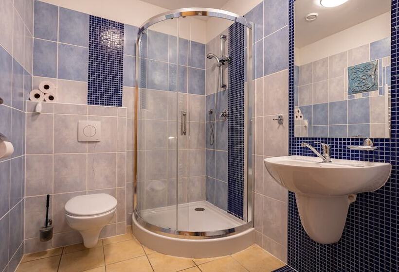 غرفة سوبيريور رباعية, Penzión Lomnicky